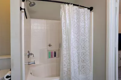 751 N Sherman Avenue, Van Alstyne, TX 75495 - Photo 15