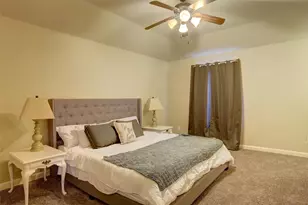 751 N Sherman Ave, Van Alstyne, TX 75495 - Photo 15