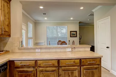 751 N Sherman Avenue, Van Alstyne, TX 75495 - Photo 9