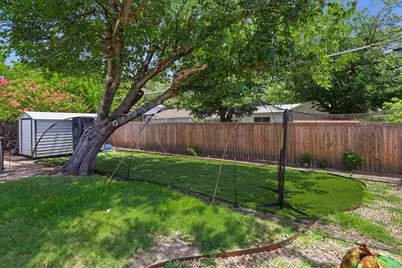 3528 Meadow Oaks Drive, Haltom City, TX 76117 - Photo 29