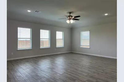 684 Avalon Drive, Waxahachie, TX 75165 - Photo 5