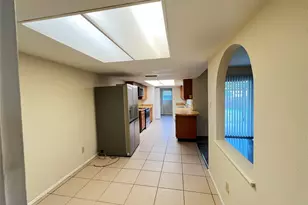 2107 Victoria Rd, Carrollton, TX 75007 - Photo 5
