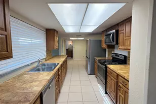 2107 Victoria Rd, Carrollton, TX 75007 - Photo 15