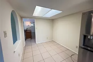 2107 Victoria Rd, Carrollton, TX 75007 - Photo 9