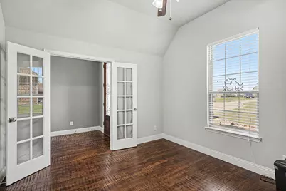 718 Cactus Creek Court, Godley, TX 76044 - Photo 5