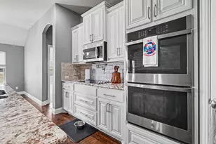 718 Cactus Crk Ct, Godley, TX 76044 - Photo 11