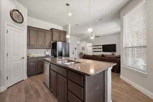 5600 Log Cabin Ct, Midlothian, TX 76065 - Photo 15