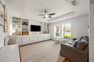 315 Drexel Dr, Grapevine, TX 76051 - Photo 3