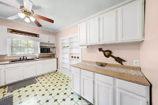 1301 Locust St, Commerce, TX 75428 - Photo 17