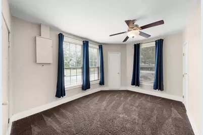 1301 Locust Street, Commerce, TX 75428 - Photo 9