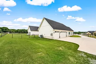 151 Lakota Dr, Bridgeport, TX 76426 - Photo 31