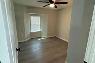 4309 Connie Dr, Garland, TX 75043 - Photo 15