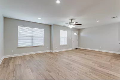 603 Casa Linda Drive #B, Ennis, TX 75119 - Photo 19