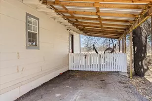507 E Clifton St, Stephenville, TX 76401 - Photo 19
