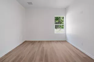 211 W Elm St, Whitewright, TX 75491 - Photo 15