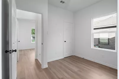 211 W Elm Street, Whitewright, TX 75491 - Photo 21