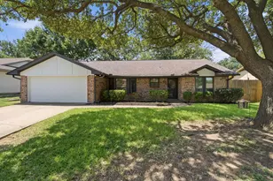 2223 Sierra Dr, Grapevine, TX 76051 - Photo 1