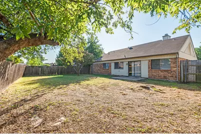 2630 Remmington Drive, Grand Prairie, TX 75052 - Photo 23