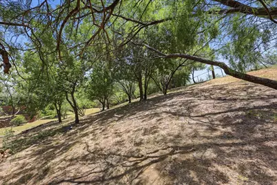 9325 Vista Circle, Irving, TX 75063 - Photo 25