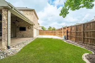 1002 Estes Park Dr, Allen, TX 75013 - Photo 33