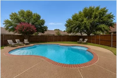 712 Regalwood Drive, DeSoto, TX 75115 - Photo 31