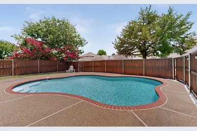 712 Regalwood Drive, DeSoto, TX 75115 - Photo 29