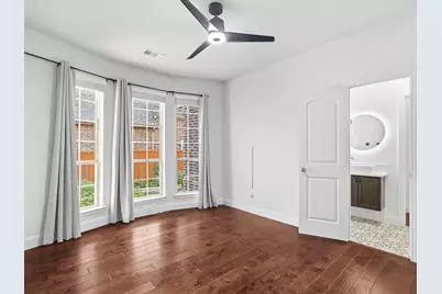 817 Winehart Street, Lewisville, TX 75056 - Photo 17