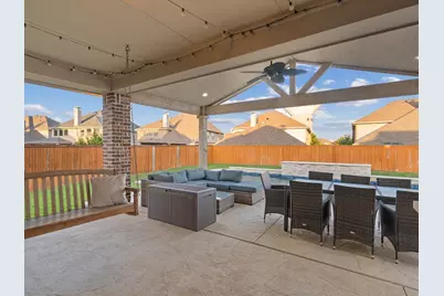 817 Winehart Street, Lewisville, TX 75056 - Photo 7