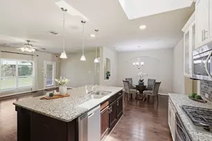 6053 Shiner Dr, Fort Worth, TX 76179 - Photo 9
