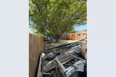 2406 W Broadview Street, Greenville, TX 75402 - Photo 35