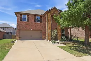 5909 Deck House Rd, Fort Worth, TX 76179 - Photo 3