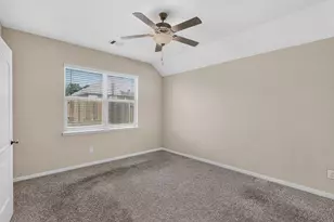 504 Cross Ridge Cir N, Fort Worth, TX 76120 - Photo 13