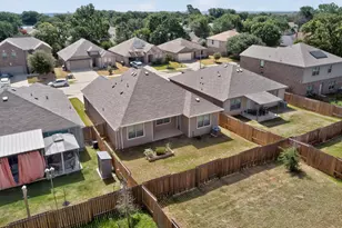 504 Cross Ridge Cir N, Fort Worth, TX 76120 - Photo 27