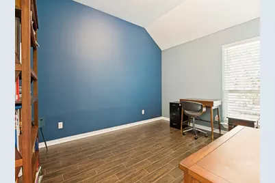 9502 Valley Lake Lane, Irving, TX 75063 - Photo 25