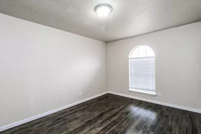 2509 E Williamsburg Manor, Arlington, TX 76014 - Photo 9