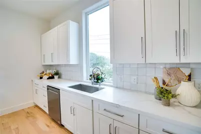 1612 Bennett Avenue #102, Dallas, TX 75206 - Photo 9