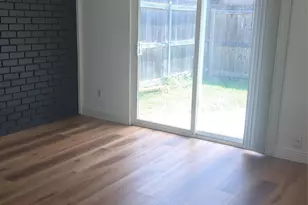 2715 Westgate Dr, Arlington, TX 76015 - Photo 3