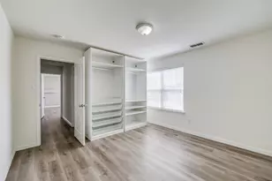 915 Penny Royal Ct, Arlington, TX 76002 - Photo 17