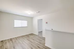 915 Penny Royal Ct, Arlington, TX 76002 - Photo 17