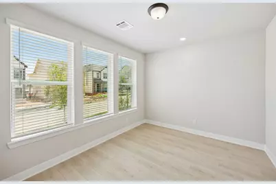 4816 Maxwell Drive, McKinney, TX 75071 - Photo 3