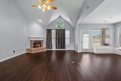 3701 Emerald Park Court, Corinth, TX 76208 - Photo 11