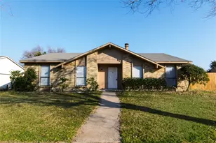 617 Via Del Sur, Mesquite, TX 75150 - Photo 1