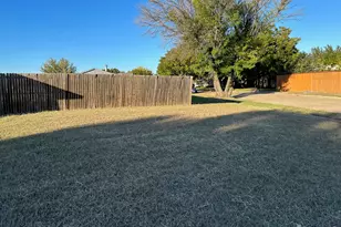 617 Via Del Sur, Mesquite, TX 75150 - Photo 15