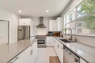 4926 Homer St, Dallas, TX 75206 - Photo 15