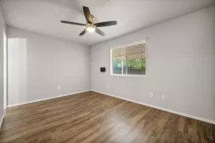 4548 Via James Jacob, Dallas, TX 75211 - Photo 21