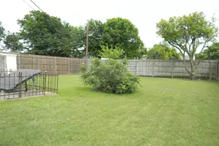3204 Pacesetter Dr, Dallas, TX 75241 - Photo 5