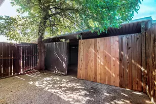 234 Rolling Hills Pl, Lancaster, TX 75146 - Photo 37