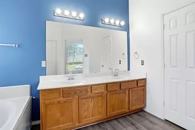 3215 Elmwood Drive, Mesquite, TX 75181 - Photo 11