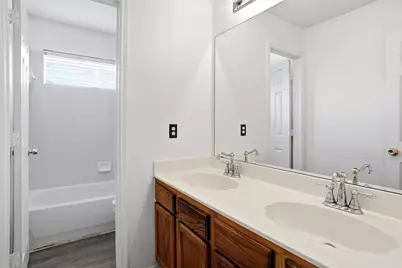 3215 Elmwood Drive, Mesquite, TX 75181 - Photo 15