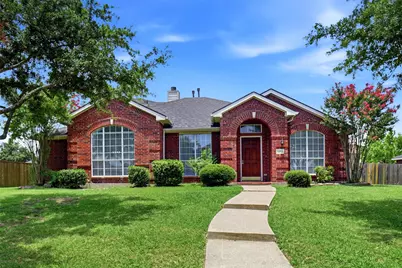 3215 Elmwood Drive, Mesquite, TX 75181 - Photo 1